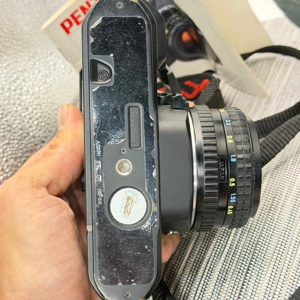 Pentax P3 35mm SLR Film Camera SMC Pentax-A 50mm f1.7 Lens Flash Bag Bundle